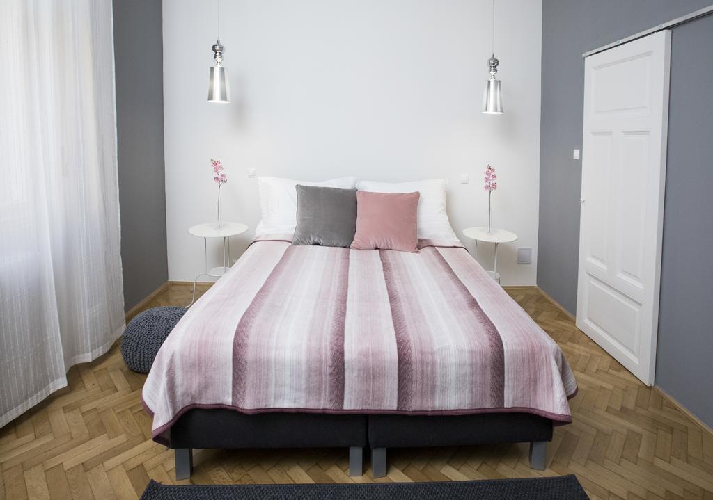 Dom Apartman Сегед Екстериор снимка