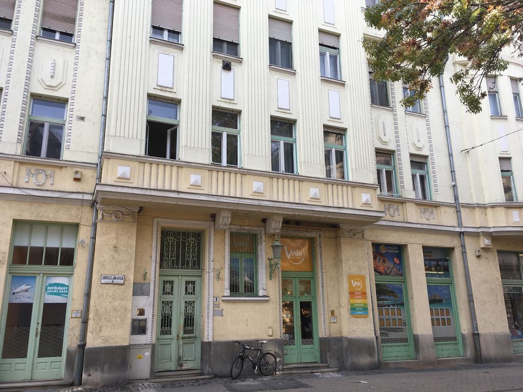 Dom Apartman Сегед Екстериор снимка